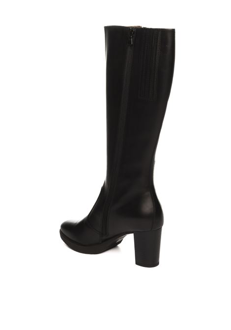 Black leather boot NERO GIARDINI | 411720GUANTO-100